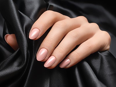 The 11 Most Effective Home Remedies for Nail Psoriasis, According to Derms