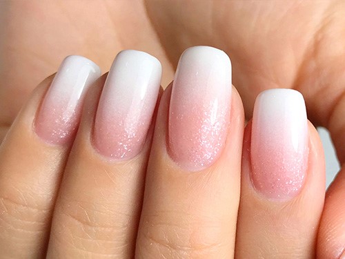 How You Can (and Can't) Remove Acrylic Nails at Home